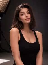 Beyaz tenli seksi VİP escort Ukrayna Afina