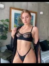 Mavi Gözlü Çıtır Polina